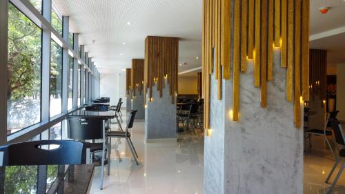 Restoranas, Hotel Manzur in Barankilja