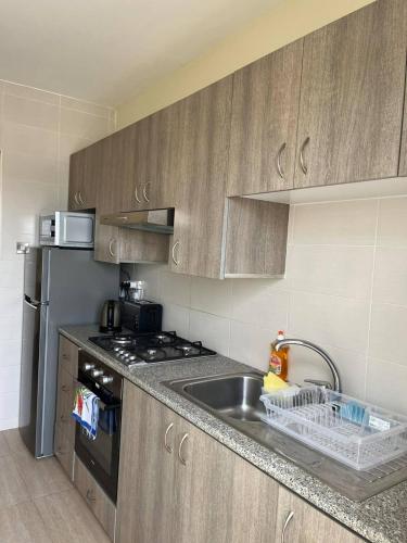 Konyha, Beach apartment Mackenzie, Larnaca in Kastella Beach