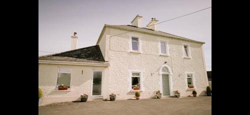 ChestNut View Oldcastle 1 bed-room self catering