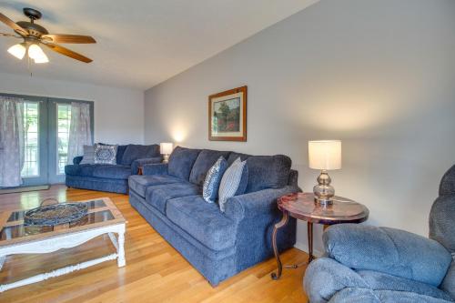 Spacious White Rivers Jewel Fishing Haven! in Flippin, USA