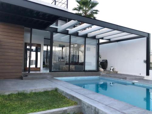 La Casa de Teques in Tequesquitengo, Mexico