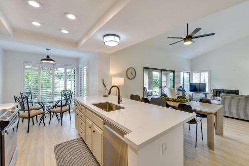 Quiet Palm Desert Condo Workspace and Pool Access! in Palm Desert, USA