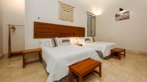 Deluxe Quadruple Room image 2