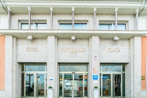 Ponferrada Plaza