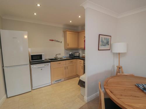 Quayside Haven - image 7