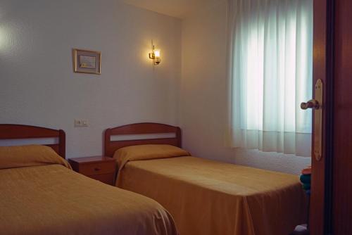 Apartamentos Las Carabelas - image 7
