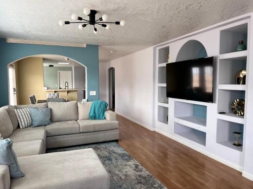 Lake Canyon Getaway!