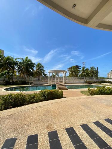 Apartamento Laguna Suites, vista al mar y piscina