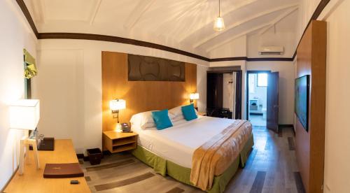 Sago Palm Hotel in Ocho Rios