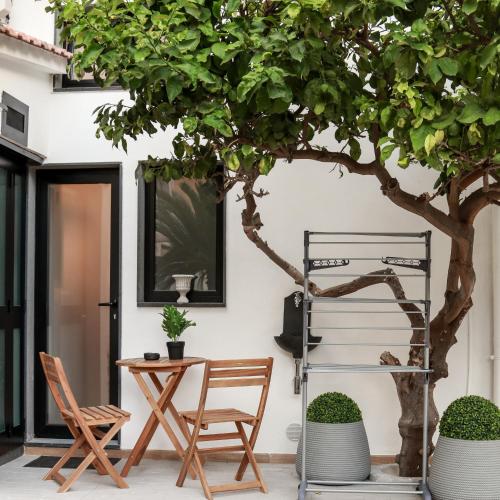 Einrichtungen, Dislocati BnB - Jacuzzi privata - Cucina - TV60" - Minimal Luxury in Marigliano