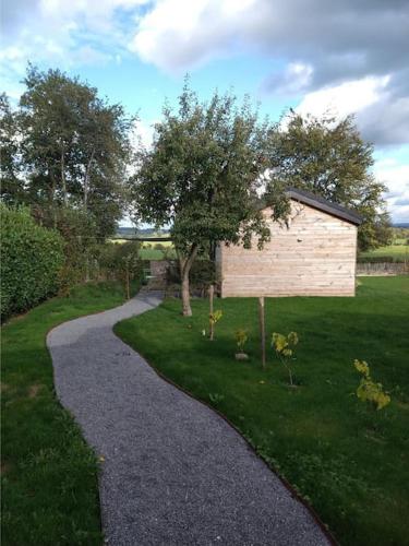 Côté jardin cottage Clermont