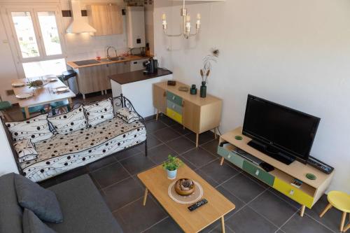 Bright family nest with balcony - Location saisonnière - Perpignan