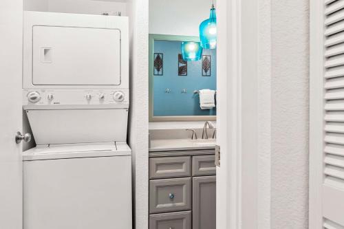 Country Club Villas 305 - image 3