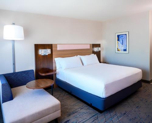 Holiday Inn Express La Mesa Near SDSU, an IHG Hotel