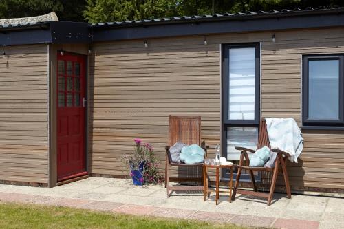 Puckaster Cove Cabin in Chale