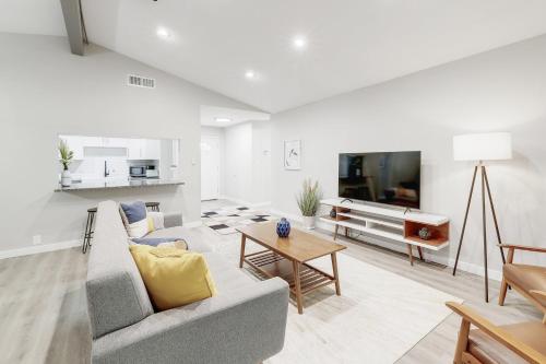 The Hiatus, Round Rock, Ideal for Family or Work in Round Rock, USA