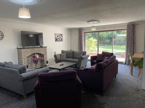 Birch, 7 Large Bedrm, Sleeps 14, Birmingham (fotografie 10)