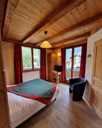 1 double bed