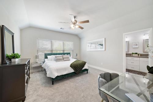 Brand new home great for family! in Houston, USA