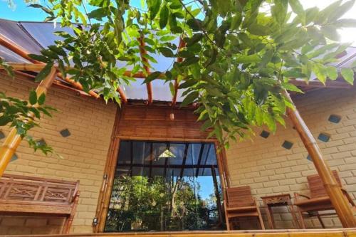 Casa Libélula! Refúgio com excelente Wi-Fi /Dragonfly House! Nature retreat with great wifi