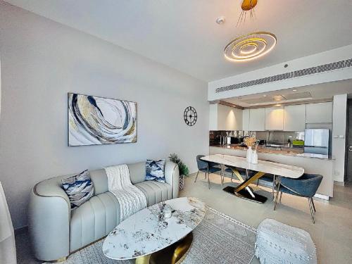 Modern 1 BR Apartment at JVC Dubai Prime Location!, Dubái (foto 6)