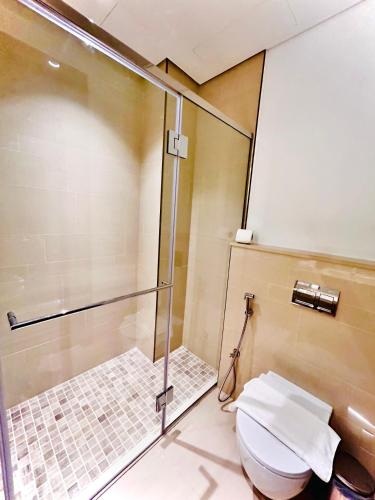 Modern 1 BR Apartment at JVC Dubai Prime Location!, Dubái (foto 8)