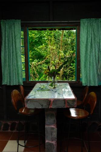 Létesítmények, Cecropia Ecolodge in Tilaran