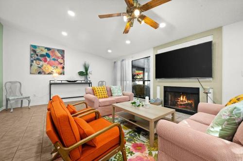 Vibrant House Near Beaches in Bradenton, USA