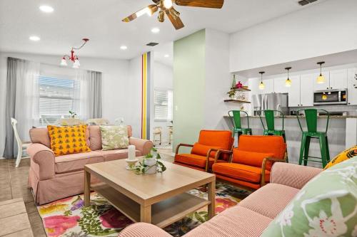Vibrant House Near Beaches in Bradenton, USA