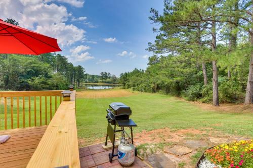 Alabama Retreat with Private Pond, Deck and Pool Table