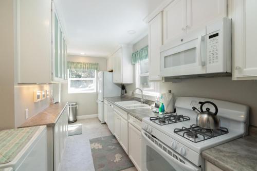 New Breakers - image 5