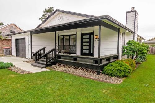 Cozy Cove Cottage