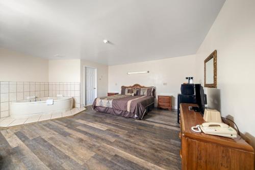 Thumb Heritage Inn