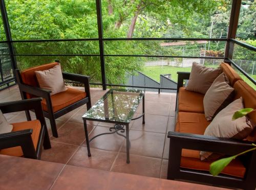 Skats, Organic Garden in Colon