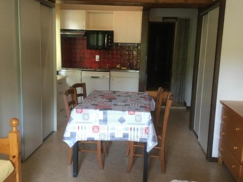 Appartement Les Gets, 2 pièces, 4 personnes - FR-1-671-82 - Location saisonnière - Les Gets