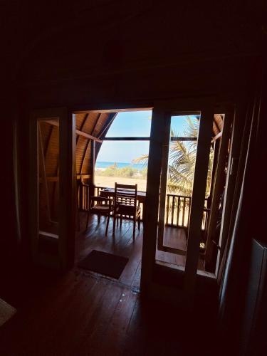 Kilátás, Dikaloha Surfschool and Stay in Negara