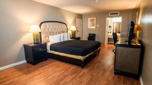 G T Hotels Inn & Suites Extended Stay