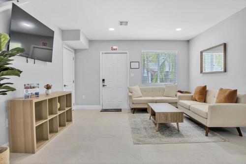 Brand New Townhome Downtown Near Cruise Port & FLL - Sistrunk Shades #4 in Fort Lauderdale, USA