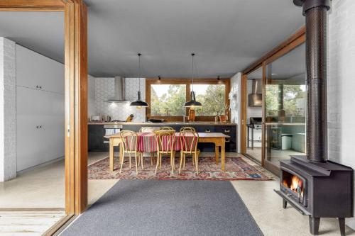 One-Dunny Beach House in Balnarring