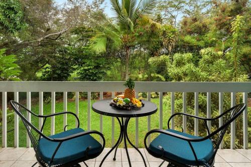 New A/C Central Kona Surf House 4bd/4bth Sleeps8