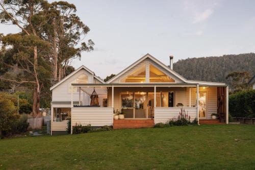 The Pearl Tasmania