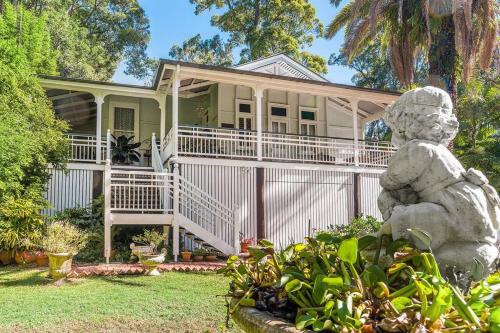 Byron Bay Tropical Tranquillity House