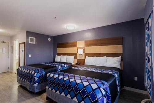 Coratel Inn & Suites by Jasper Inver Grove Heights