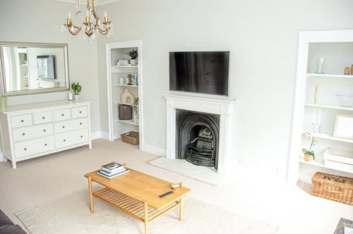 Beautiful Georgian One Bedroom Apartment, Bath (photo 7)