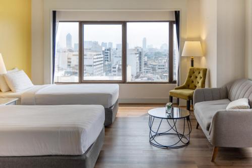 Junior Suite City View image 4