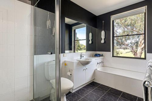 Secluded Luxury on Tower Hill