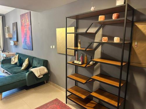 Luxurious 1 Bedroom Apartment in Red Residency Sport City Dubai, Дубай (фото 6)