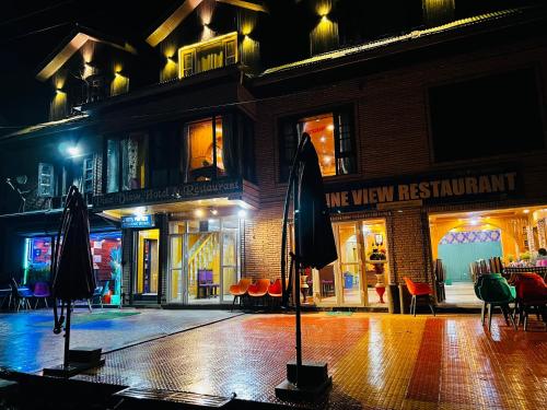 Pine view - Hotel - Gulmarg