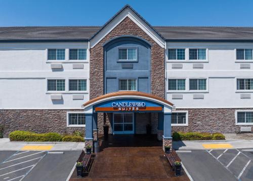 Candlewood Suites Turlock, an IHG Hotel