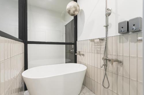 Double Room with Bath image 3